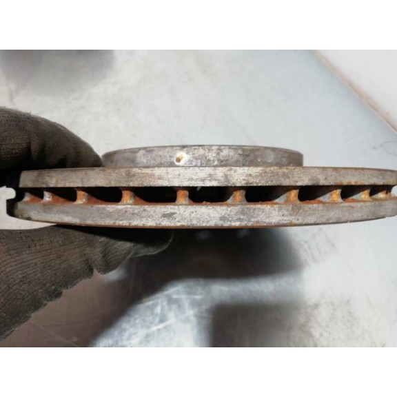 Recambio de disco freno delantero para skoda fabia ambition referencia OEM IAM  25.5 CM VENTILADOS 5 TORNILLOS