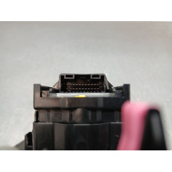 Recambio de mando elevalunas delantero izquierdo para lexus is iii (_e3_) 300h (ave30_) referencia OEM IAM 515681 4 teclas 