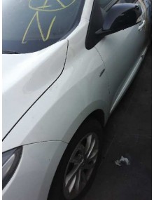 Recambio de aleta delantera izquierda para renault megane iii berlina 5 p intens referencia OEM IAM   