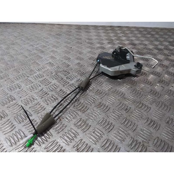 Recambio de cerradura puerta delantera derecha para lexus is 300h referencia OEM IAM A046693R  