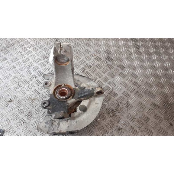 Recambio de mangueta delantera derecha para volvo c70 cabriolet 2.4 momentum (103kw) referencia OEM IAM 3M513K170  