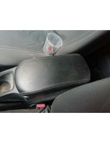 Recambio de apoyabrazos central para mercedes-benz citan (w415) combi 1.5 cdi cat referencia OEM IAM  DAÑADO, VER FOTO  2