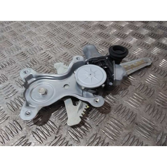 Recambio de elevalunas trasero derecho para lexus is 300h referencia OEM IAM 8572053100 ELÉCTRICO 0620203140