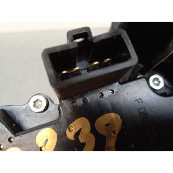 Recambio de motor limpia trasero para hyundai i10 classic referencia OEM IAM 98700OX000  4 PINS