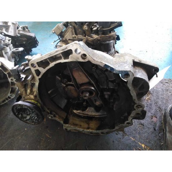 Recambio de caja cambios para audi a3 (8l) 1.8 ambiente referencia OEM IAM CZM B 5V