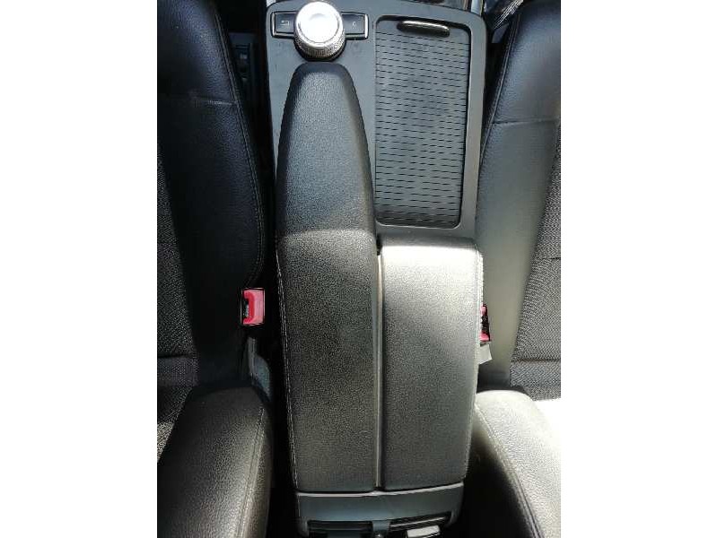 Recambio de apoyabrazos central para mercedes-benz clase e (w212) lim. 2.1 cdi cat referencia OEM IAM A21268085029G23  A21268085