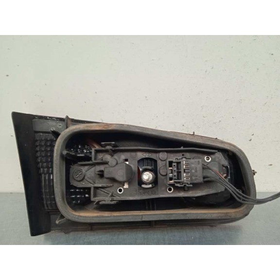 Recambio de piloto trasero derecho interior para renault laguna ii (bg0) dynamique referencia OEM IAM 8200262111 2ª 