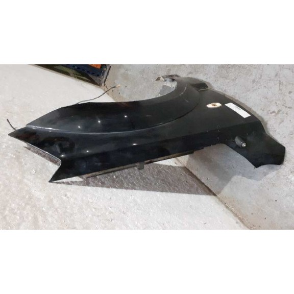 Recambio de aleta delantera derecha para kia sorento 2.5 crdi referencia OEM IAM  2ºSERIE ROZADA