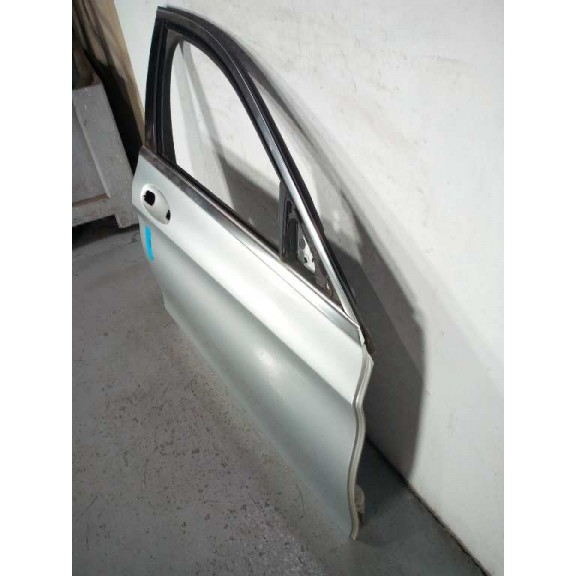 Recambio de puerta delantera derecha para mercedes-benz clase c w205 c200 bluetec referencia OEM IAM   