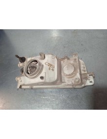Recambio de faro derecho para nissan serena (c23m) 2.3 diesel referencia OEM IAM 260158C002 SOPORTE TOCADO MONOPTICA 2