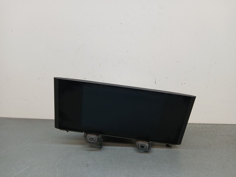 Recambio de pantalla multifuncion para lexus is iii (_e3_) 300h (ave30_) referencia OEM IAM  8611053010 