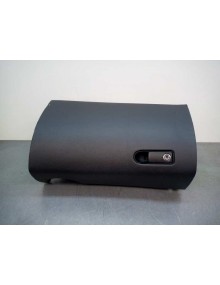 Recambio de guantera para mercedes-benz clase c w205 c200 bluetec referencia OEM IAM A2056800091  