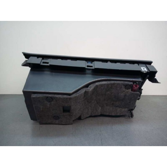 Recambio de guantera para mercedes-benz clase c w205 c200 bluetec referencia OEM IAM A2056800091  