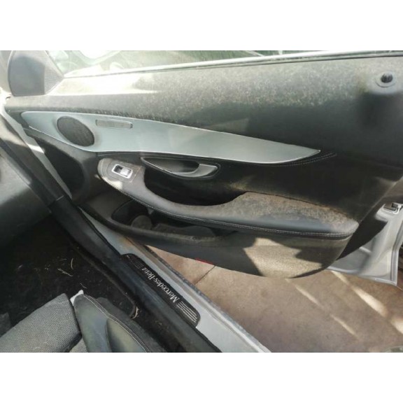 Recambio de guarnecido puerta delantera derecha para mercedes-benz clase c w205 c200 bluetec referencia OEM IAM   