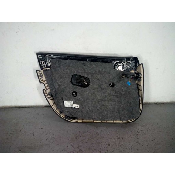 Recambio de guarnecido puerta delantera derecha para mercedes-benz clase c w205 c200 bluetec referencia OEM IAM   