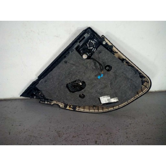 Recambio de guarnecido puerta trasera derecha para mercedes-benz clase c w205 c200 bluetec referencia OEM IAM   