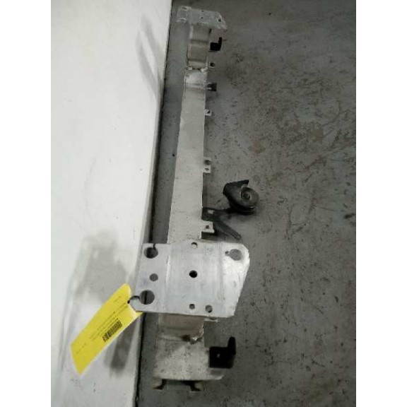 Recambio de refuerzo paragolpes delantero para renault megane iii berlina 5 p intens referencia OEM IAM   