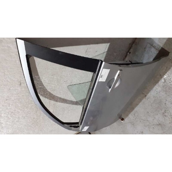 Recambio de puerta delantera izquierda para peugeot 4007 business line referencia OEM IAM  GRIS PLATA 