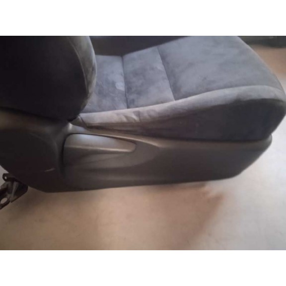 Recambio de asiento delantero derecho para lexus ct 200h referencia OEM IAM   