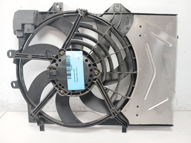 Recambio de electroventilador para peugeot 2008 (--.2013) referencia OEM IAM FS2083  9801666680