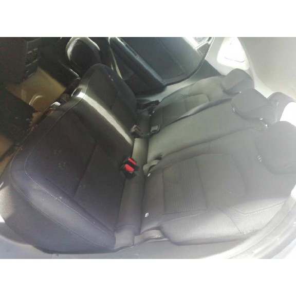 Recambio de juego asientos completo para renault captur ii experience referencia OEM IAM   