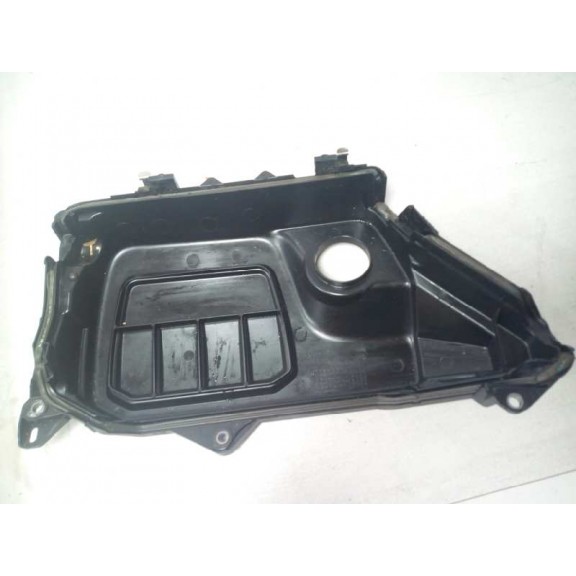 Recambio de tapa motor para nissan qashqai (j11) acenta 4x4 referencia OEM IAM 175B12531R  