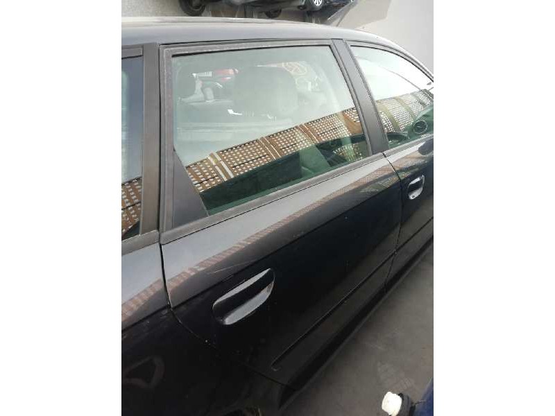 Recambio de puerta trasera derecha para audi a3 sportback (8p) 1.6 fsi attraction referencia OEM IAM 8P4833052A  