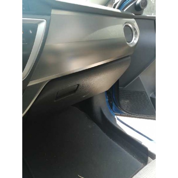 Recambio de guantera para toyota auris active referencia OEM IAM   