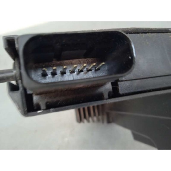 Recambio de cerradura puerta delantera derecha para citroën c4 picasso attraction referencia OEM IAM 9805635480  7 PINS