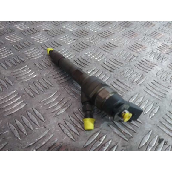 Recambio de inyector para bmw serie 1 berlina (e81/e87) 116d referencia OEM IAM 779844604  