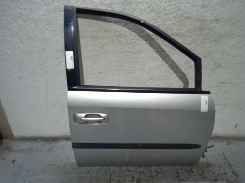 Recambio de puerta delantera derecha para chrysler voyager (rg) 2.4 lx (i) referencia OEM IAM 04717716AF SIN ACCESORIOS 04717716