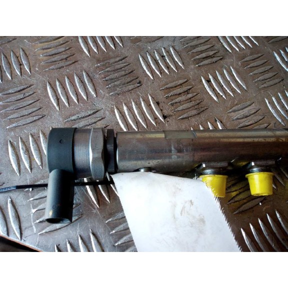 Recambio de rampa inyectora para bmw serie 1 berlina (e81/e87) 116d referencia OEM IAM 780912702  