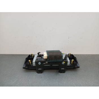 Recambio de pantalla multifuncion para lexus is iii (_e3_) 300h (ave30_) referencia OEM IAM  8611053010 