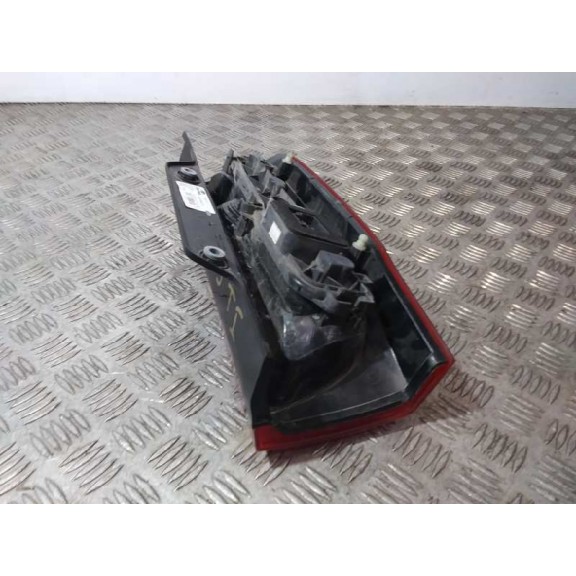 Recambio de piloto trasero izquierdo para fiat qubo (300) dynamic referencia OEM IAM 13203F/A  