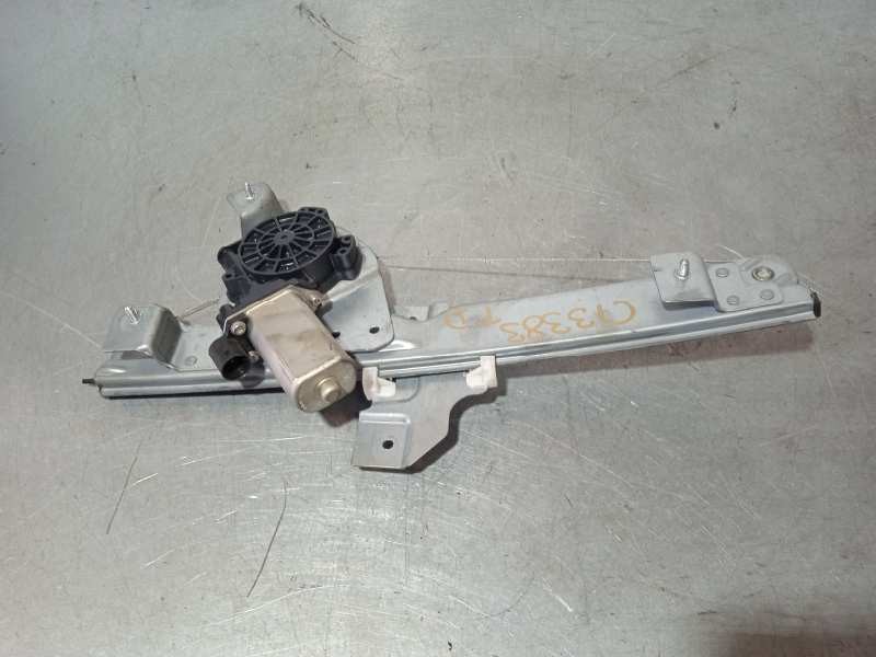 Recambio de elevalunas trasero derecho para dacia duster ambiance 4x2 referencia OEM IAM 3M1044G ELÉCTRICO 2 PINES 82007338320