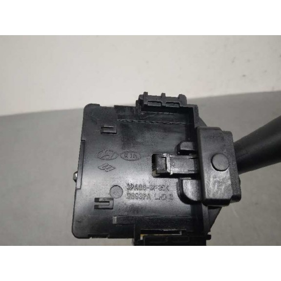 Recambio de mando limpia para kia cee´d sporty wagon emotion referencia OEM IAM 934201H300  