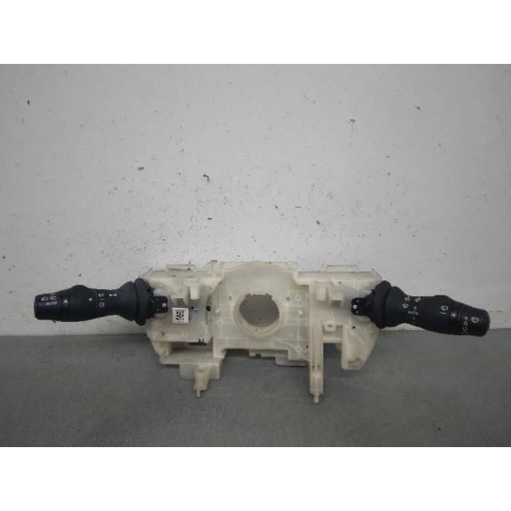 Recambio de mando multifuncion para renault megane iii berlina 5 p 1.2 16v referencia OEM IAM 255670019R  