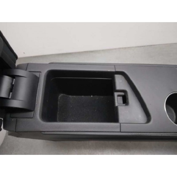 Recambio de apoyabrazos central para renault megane iv berlina 5p limited referencia OEM IAM 969109180R  