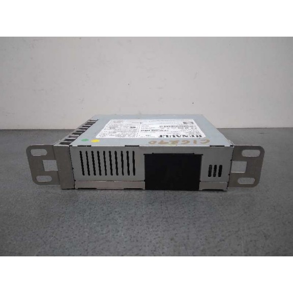 Recambio de sistema audio / radio cd para renault megane iv berlina 5p limited referencia OEM IAM 281158988R CAJA 