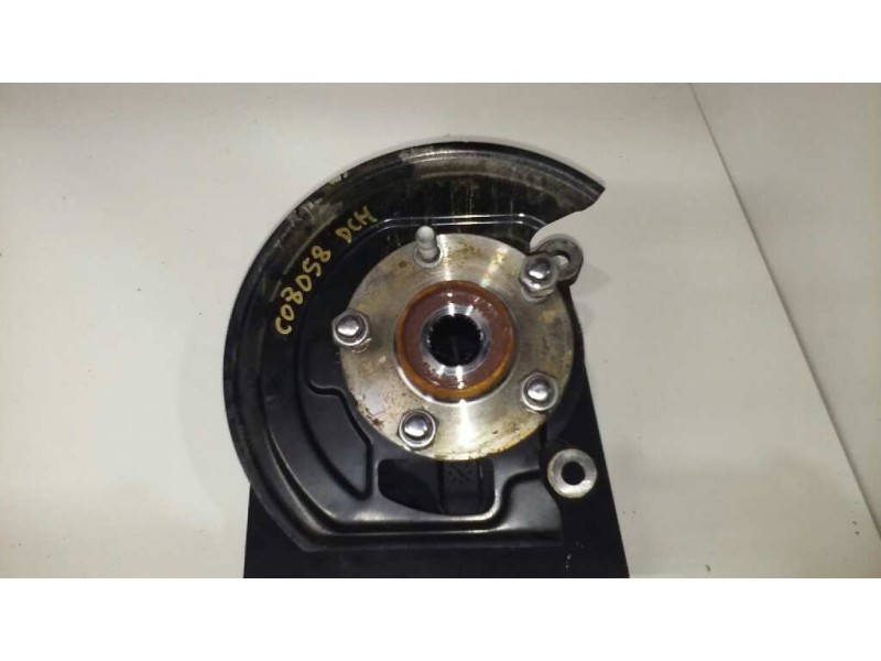 Recambio de mangueta delantera derecha para nissan juke (f15) kuro referencia OEM IAM   CON ABS