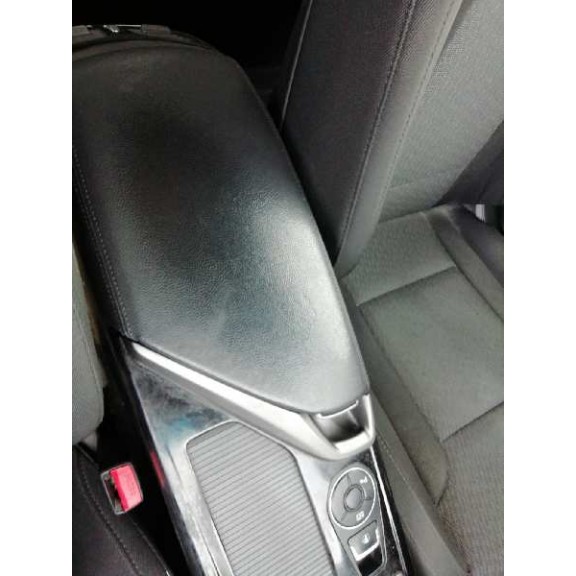 Recambio de apoyabrazos central para hyundai i40 comfort referencia OEM IAM   