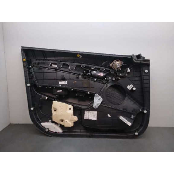 Recambio de guarnecido puerta delantera derecha para hyundai i40 comfort referencia OEM IAM 823203Z000  