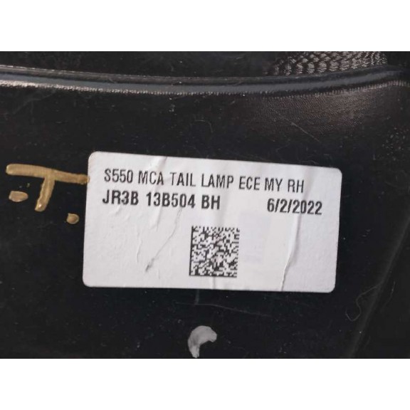 Recambio de piloto trasero derecho para ford mustang gt referencia OEM IAM JR3B13B504A TOCADO 