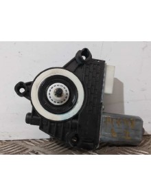 Recambio de motor elevalunas delantero izquierdo para bmw serie 1 lim. (f40) referencia OEM IAM CMOA0750L 19031060024 