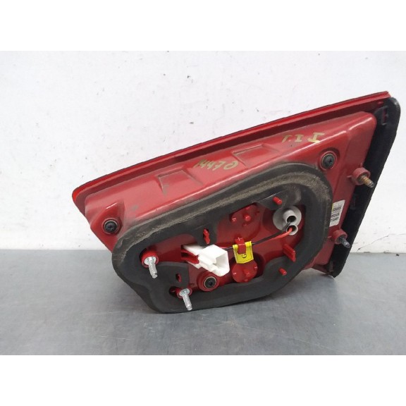 Recambio de piloto trasero izquierdo interior para kia sportage 1.6 cat referencia OEM IAM 924053W0 924053W010 