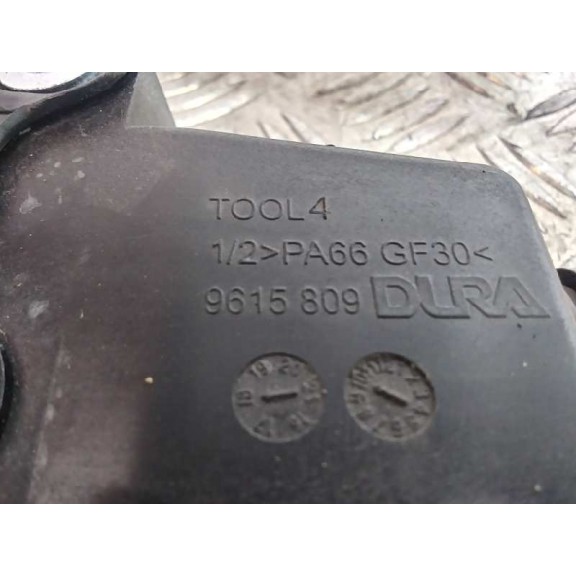 Recambio de palanca cambio para renault clio iv limited referencia OEM IAM 9615809  