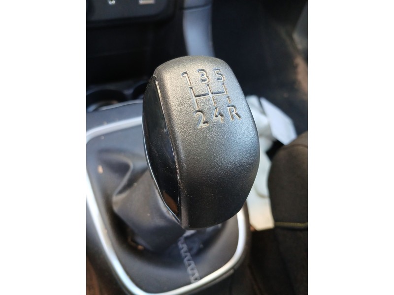 Recambio de palanca cambio para citroën c3 iii (sx) 1.2 vti 82 referencia OEM IAM   