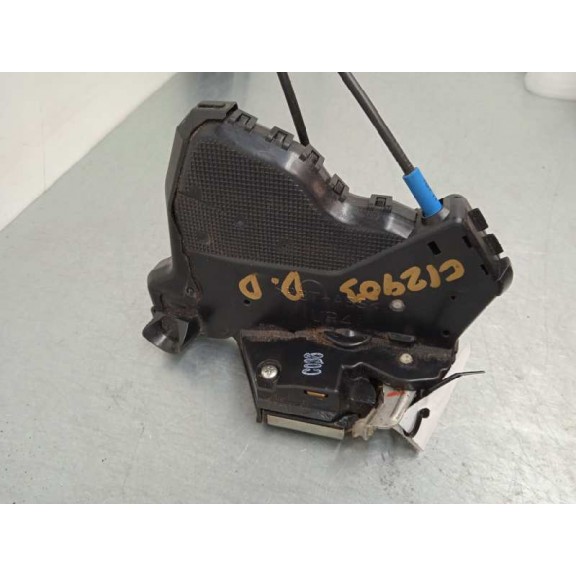 Recambio de cerradura puerta delantera derecha para toyota avensis berlina (t25) 1.8 sol sedán (4-ptas.) referencia OEM IAM   2 
