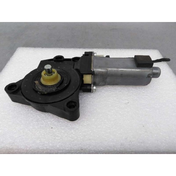 Recambio de motor elevalunas delantero derecho para kia carens (un) concept referencia OEM IAM 0K2FA5856Y  2 CABLES