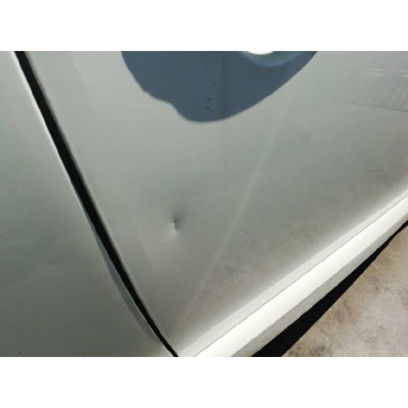 Recambio de puerta delantera derecha para renault megane iii coupe limited referencia OEM IAM   